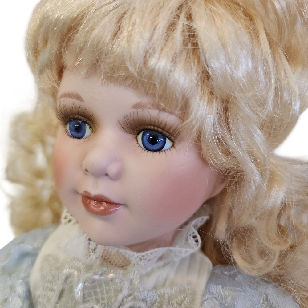 Vintage Geppeddo Porcelain Doll Blonde‎ Hair Blue Eyes Victorian Dress 16 inch